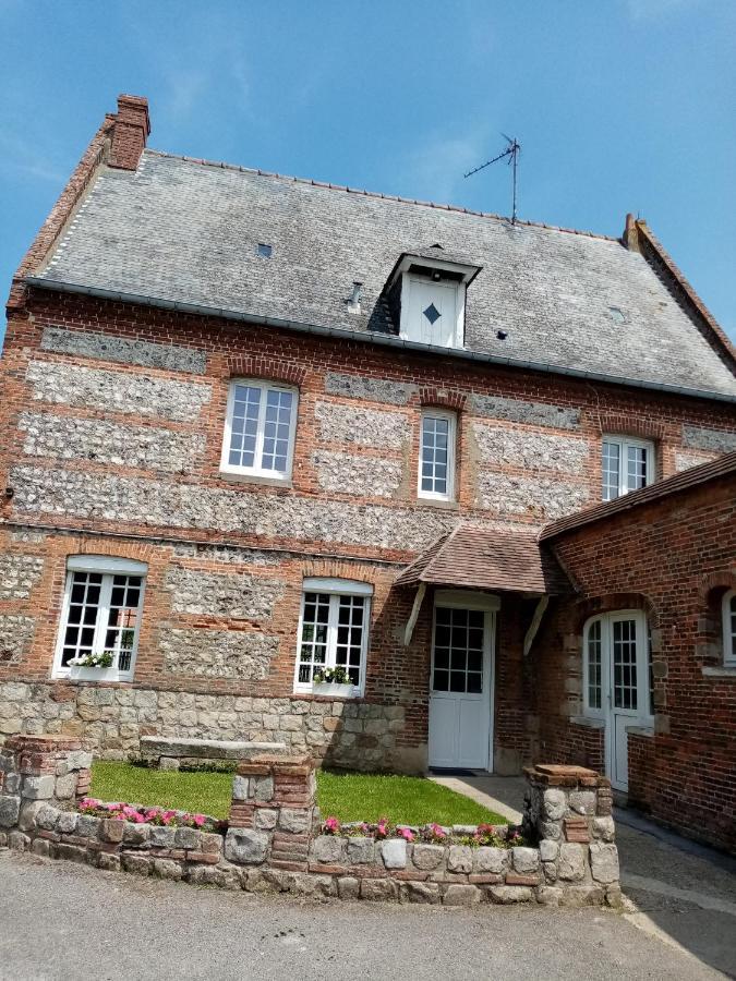 Au Claire De Lune Le Bourg-Dun Eksteriør billede